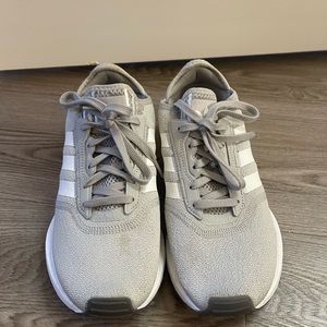 Adidas Swift Run X Sneaker Gray